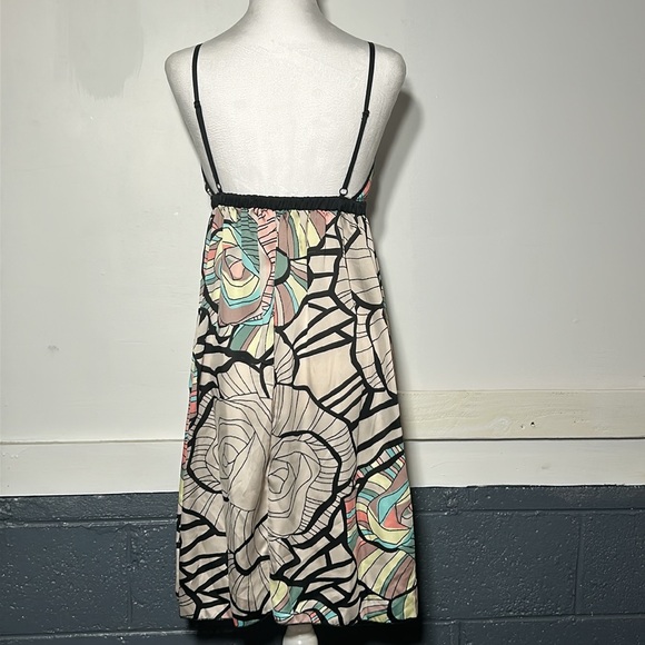 Double Zero spaghetti strap triangle top empire waste, geometric flower dress - Picture 7 of 10